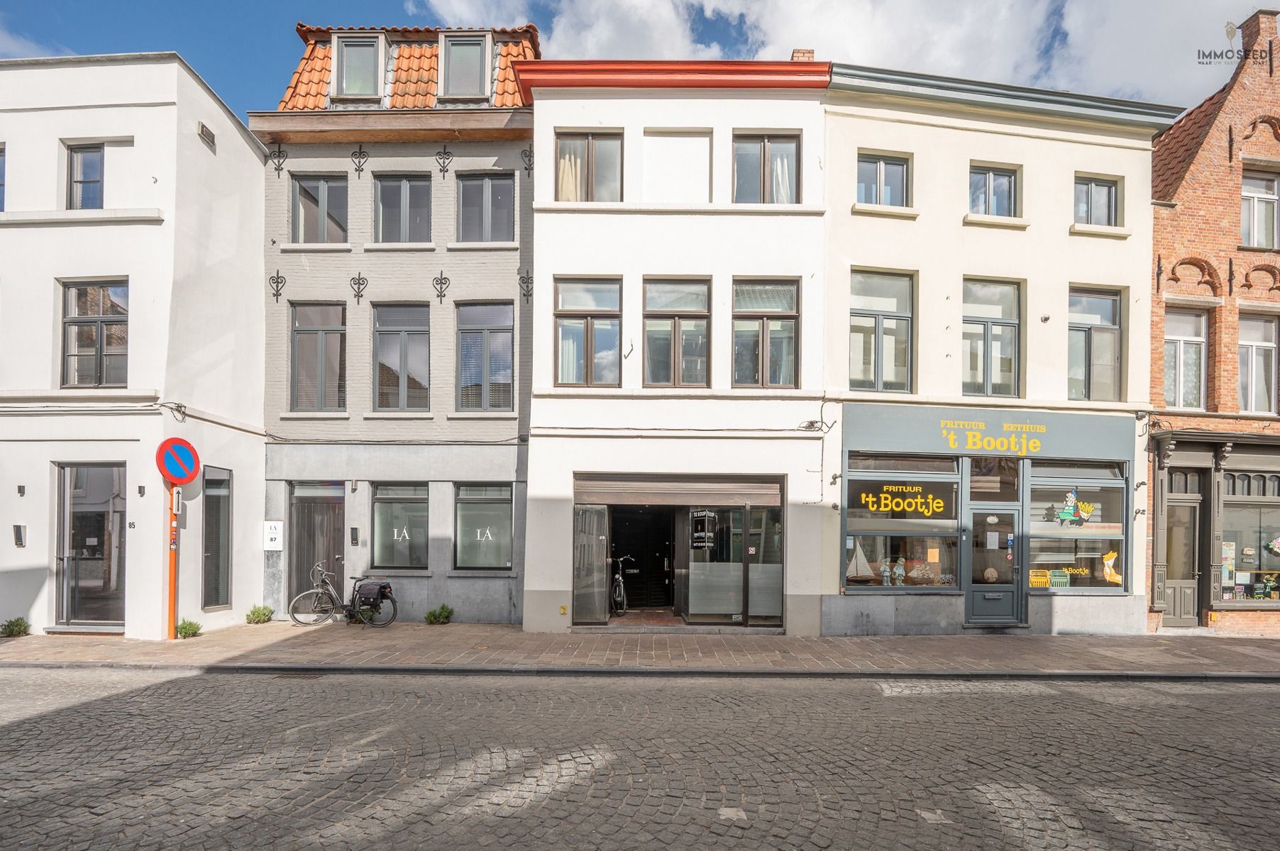 Veelzijdig pand met commerciële én residentiële functie op TOPlocatie foto 2