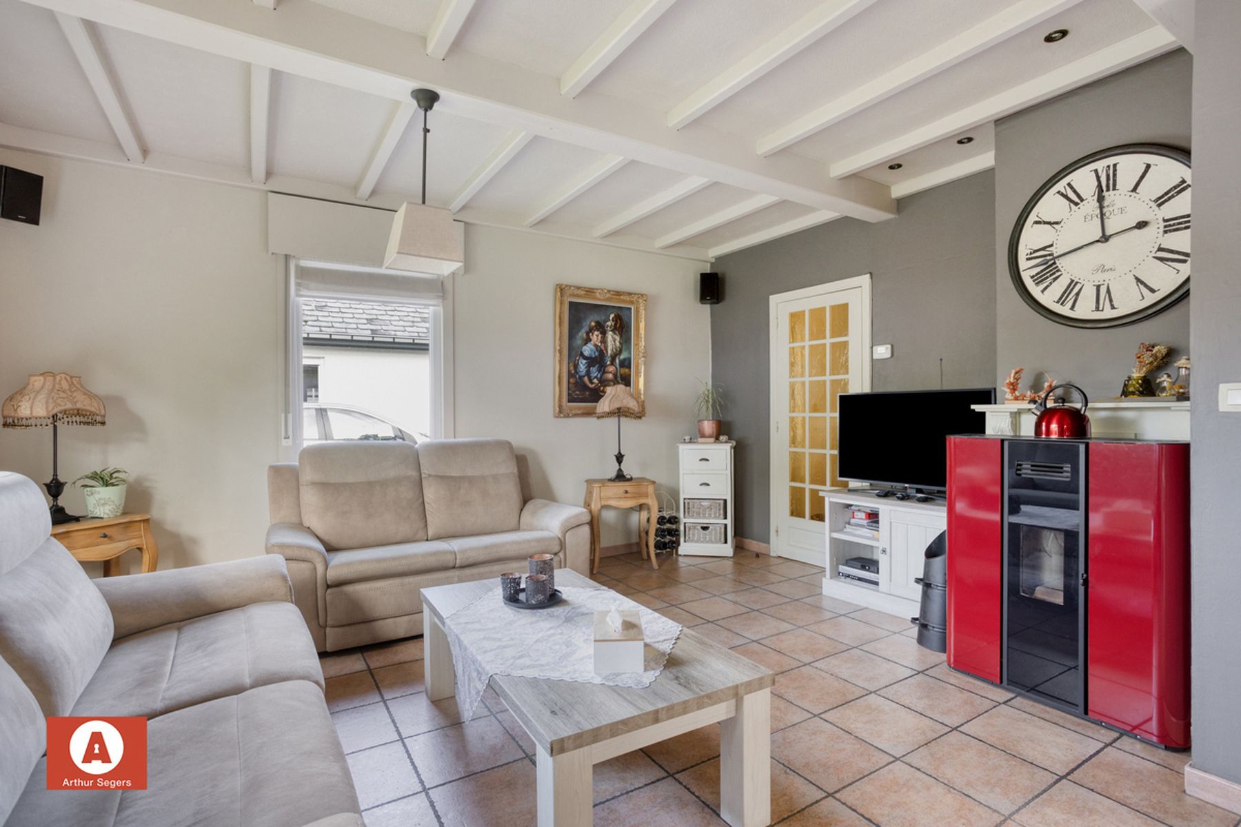 Rustig gelegen, instapklare en perfect onderhouden Bungalow. foto 5