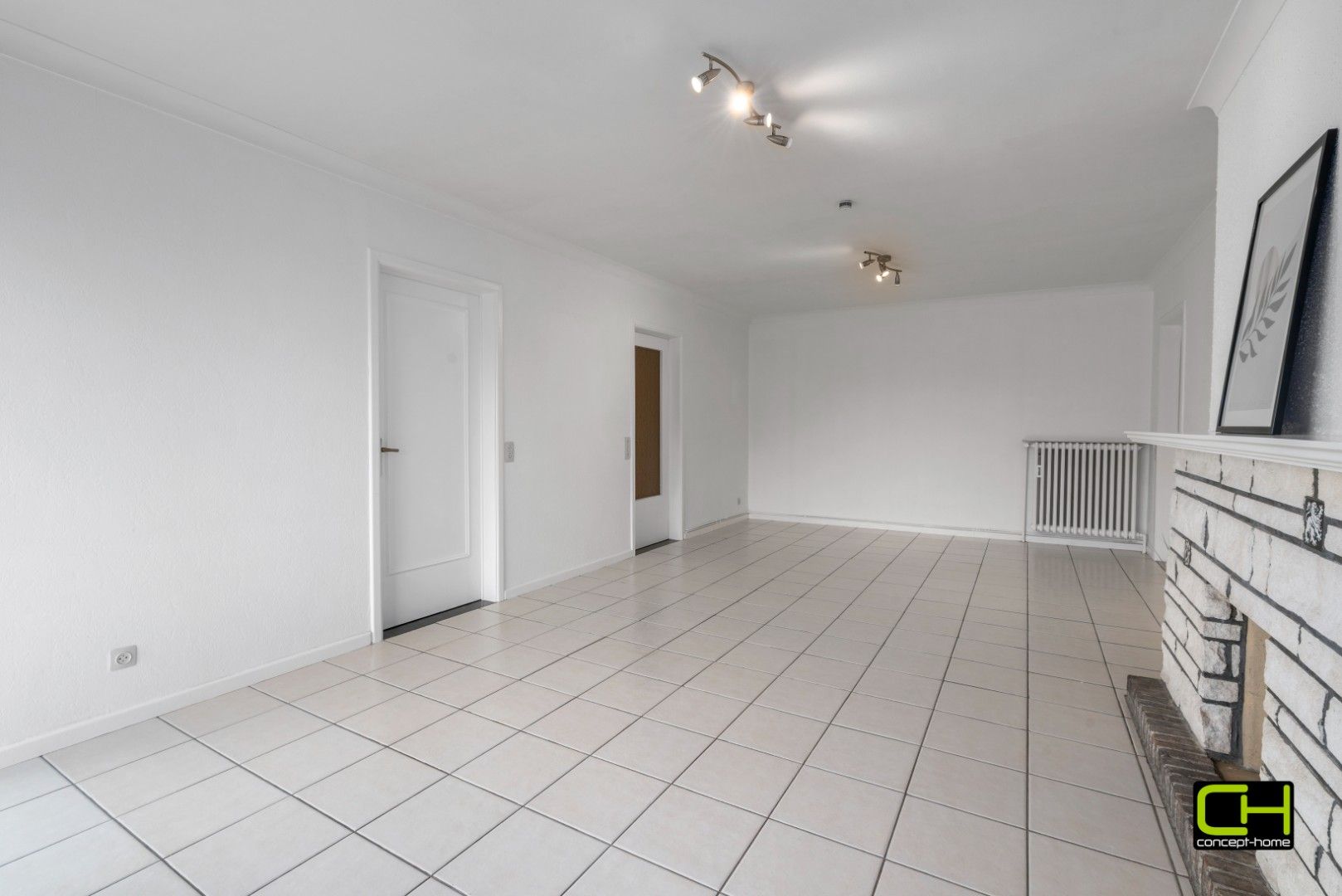 Appartement met twee slaapkamers en garage te koop in Waarschoot foto 4