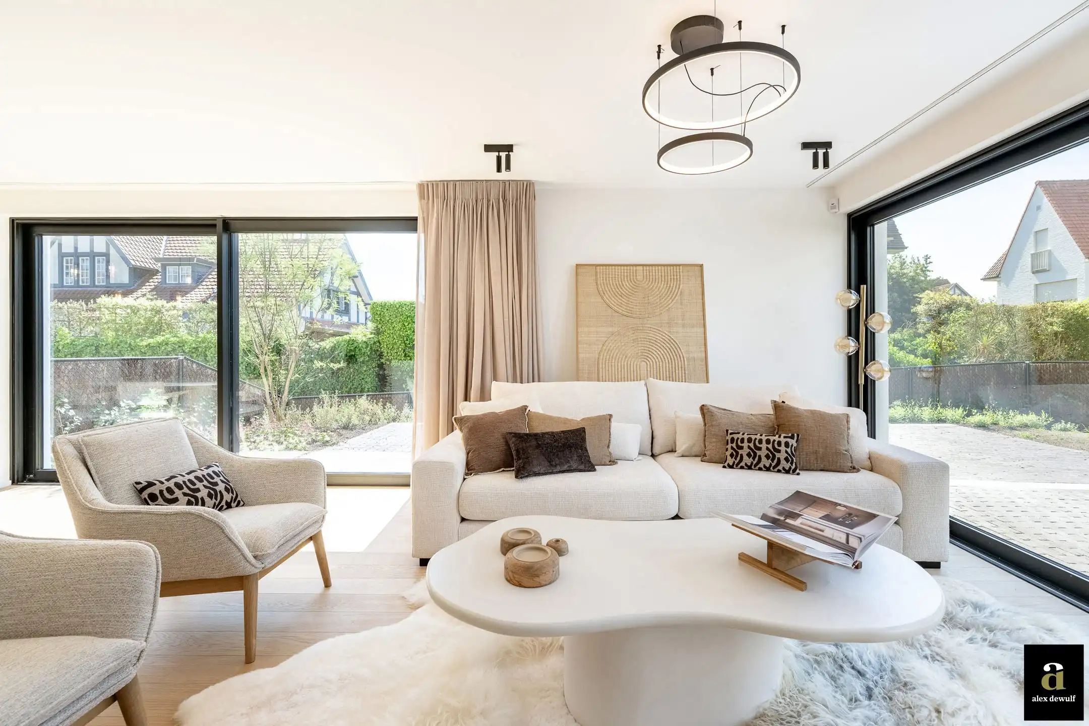Volledig gerenoveerde villa ideaal gelegen in een rustig paadje in het Zoute. foto 10