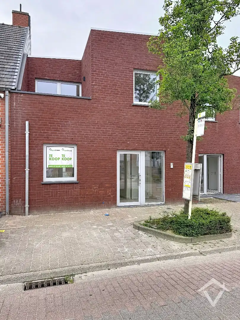 Nieuwbouwwoning met 3 slaapkamers en garage te Ichtegem foto 3