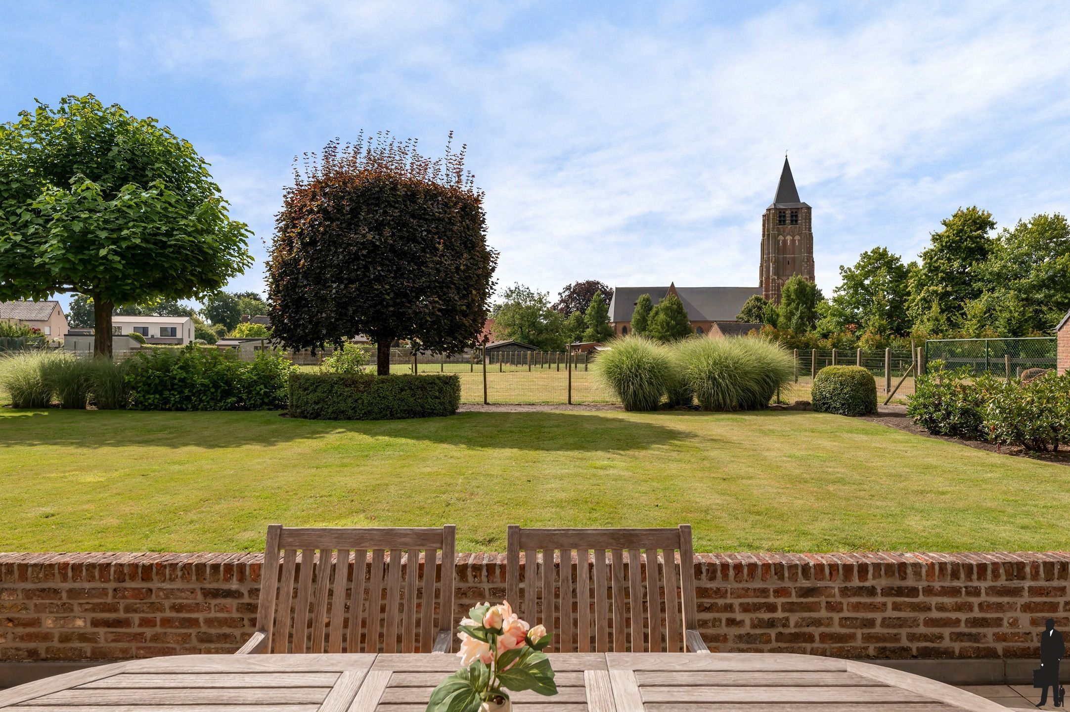 Uitstekende villa met 4 slpk. op ca. 2.000m² in Weelde foto 29