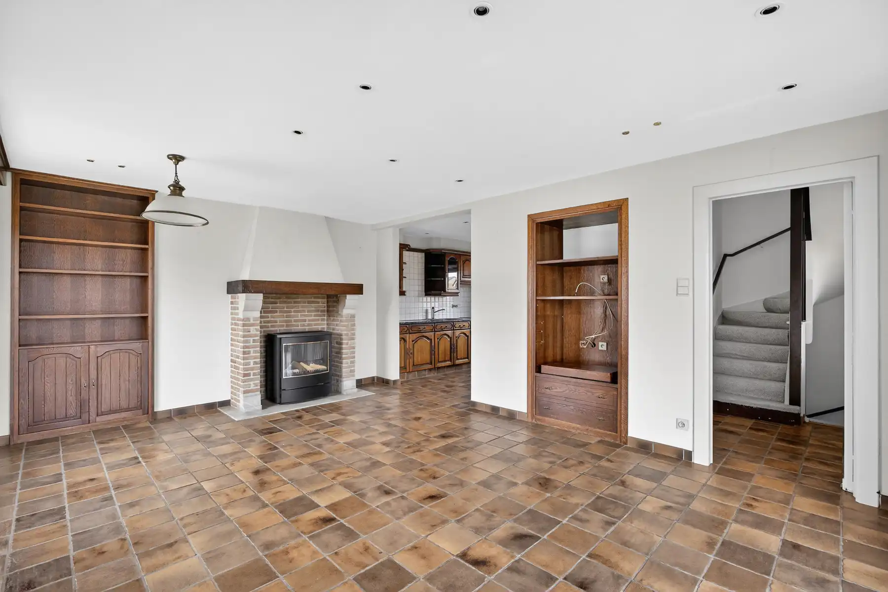 Ruime bel-étage met tuin en garage in Sint-Michiels foto 5