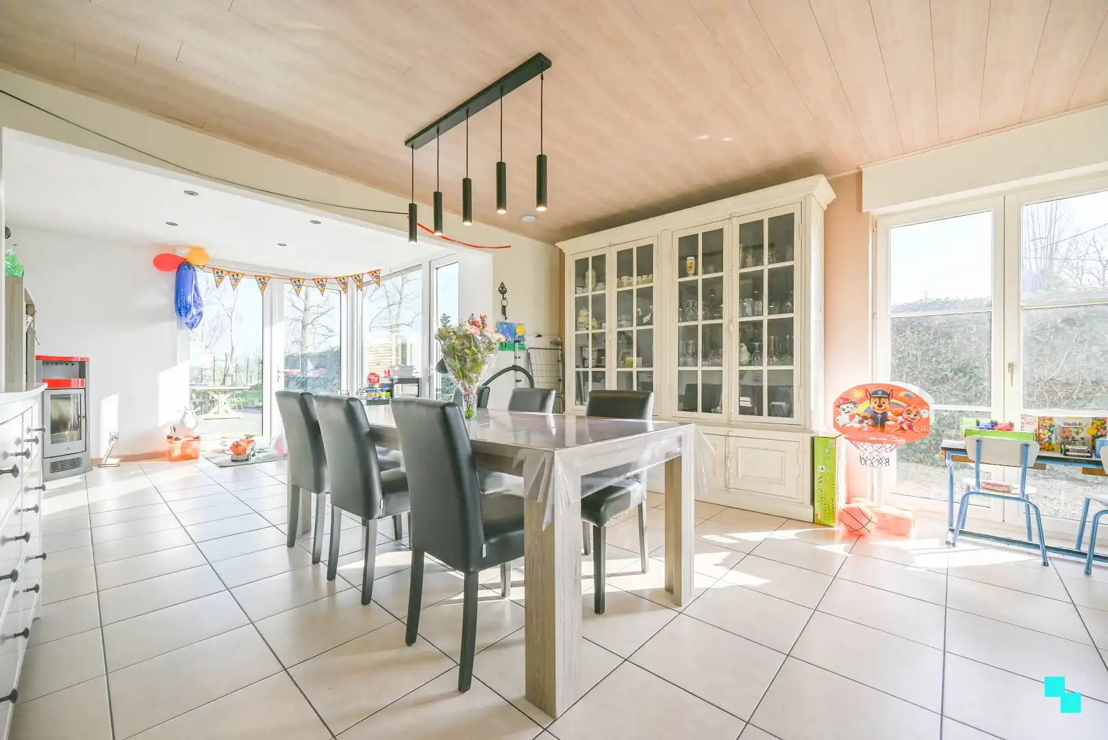 Halfopen bebouwing in rustige omgeving te Wielsbeke foto 7