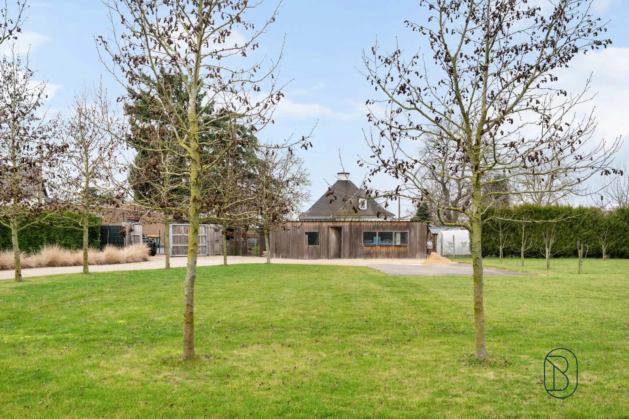 Prachtige eigendom met 2 wooneenheden op 6339m2!  foto 6