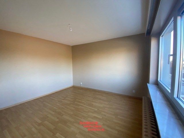 Opbrengsteigendom met 6 appartementen en 7 garages  foto 19