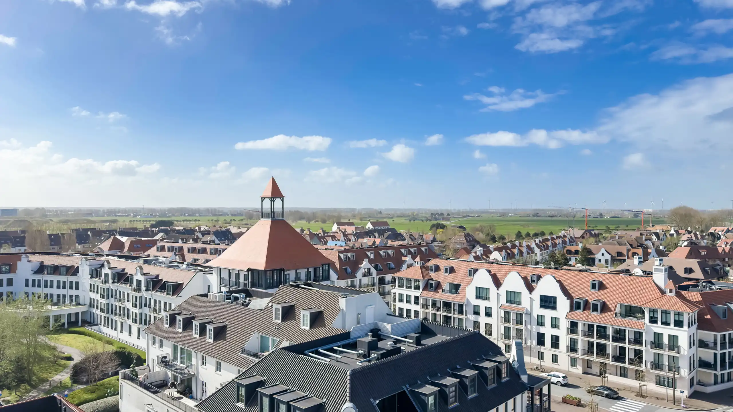 Luxueus appartement met panoramisch uitzicht in “The Tower” foto 12