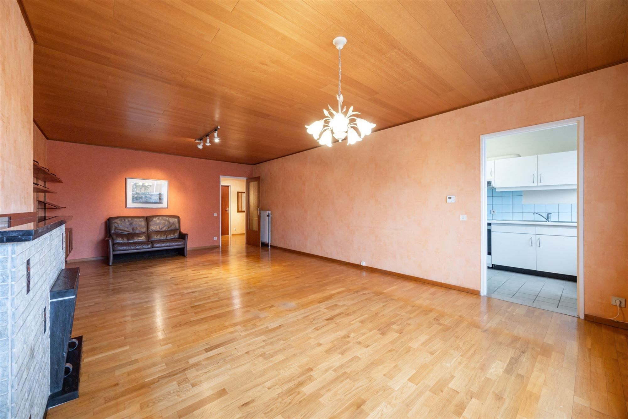 Op te frissen app. met 2 slpkmrs en terras foto 4