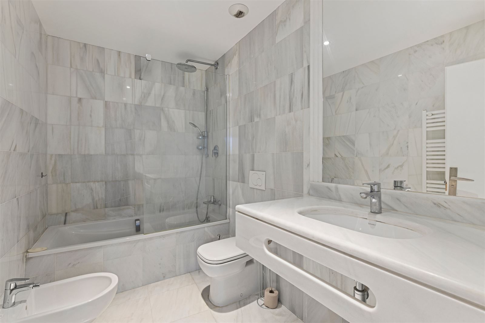 For the shop aholics between us: Meir shopping street foto 14