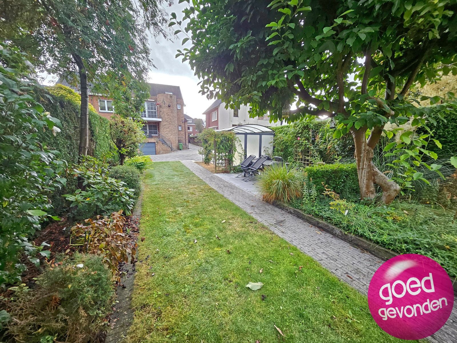 WONING - PRAKTIJK - 4 SLK - 3 BDK - TUIN - TERRAS - PARKING foto 44