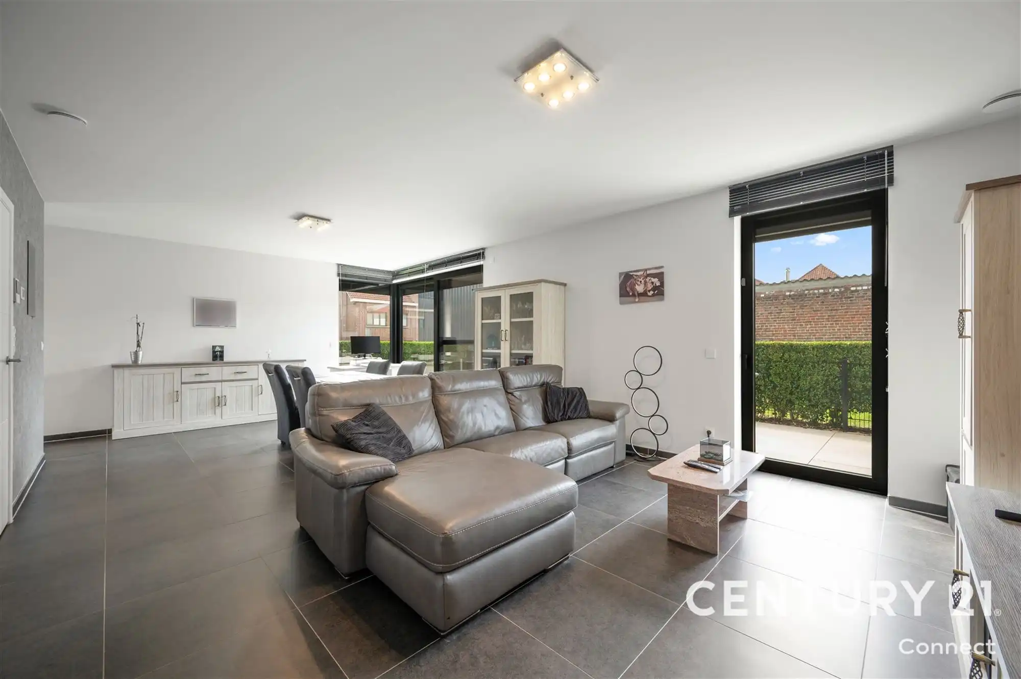 Gelijkvloers appartement met ruim terras. foto 4