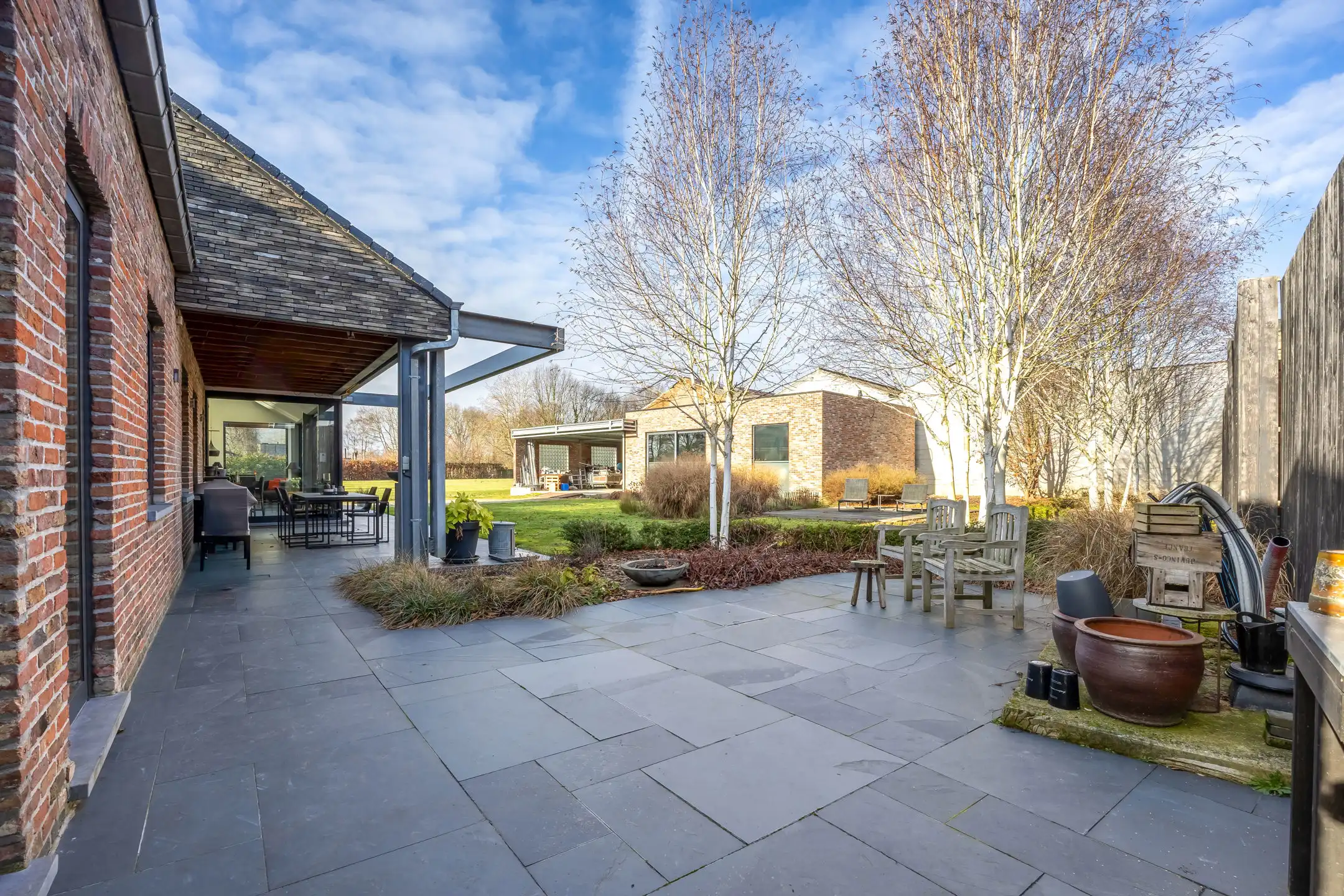 Gerenoveerde hoeve met weiland op een toplocatie in Lier.  foto 3