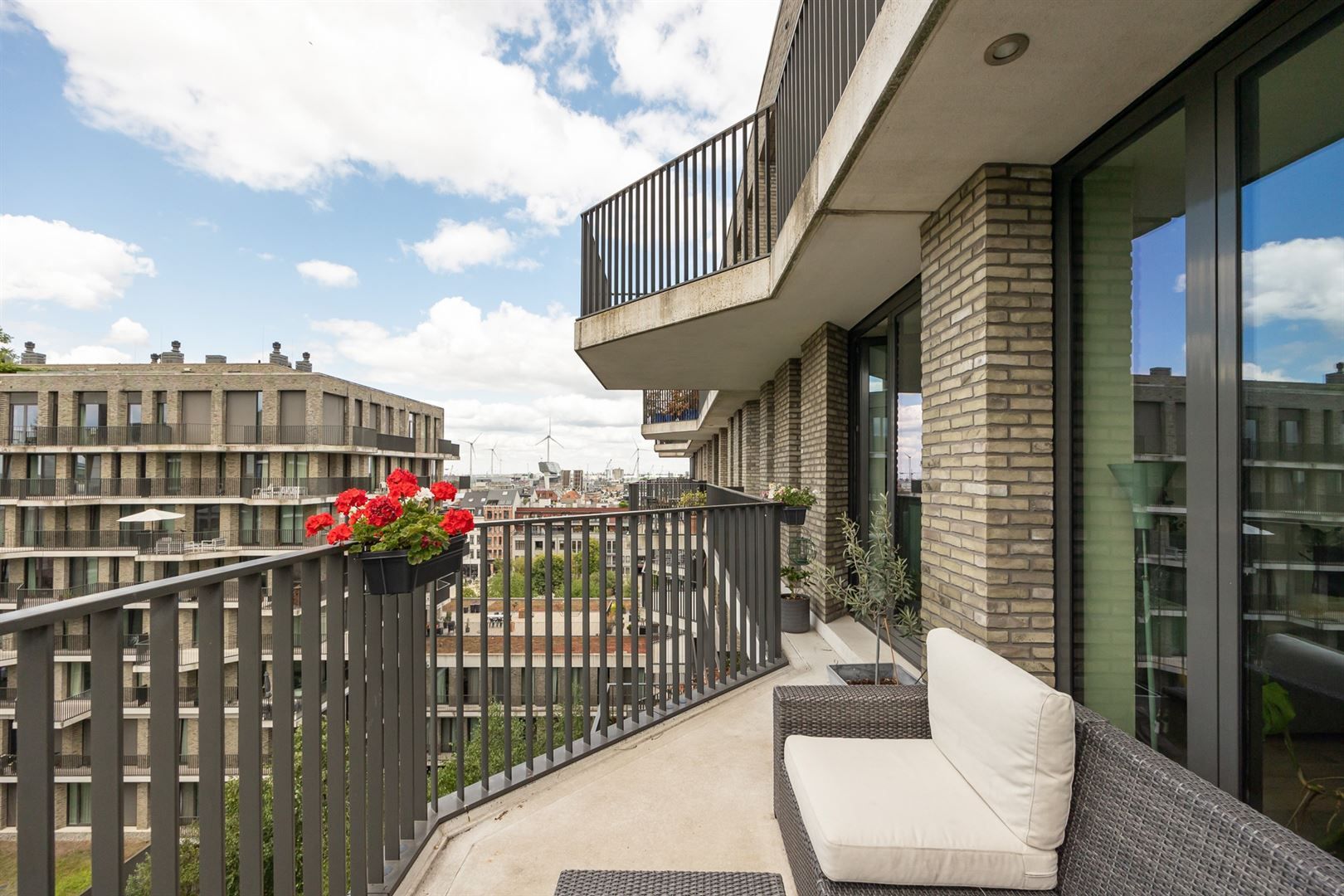 Stijlvol wonen met XXL zicht foto 10