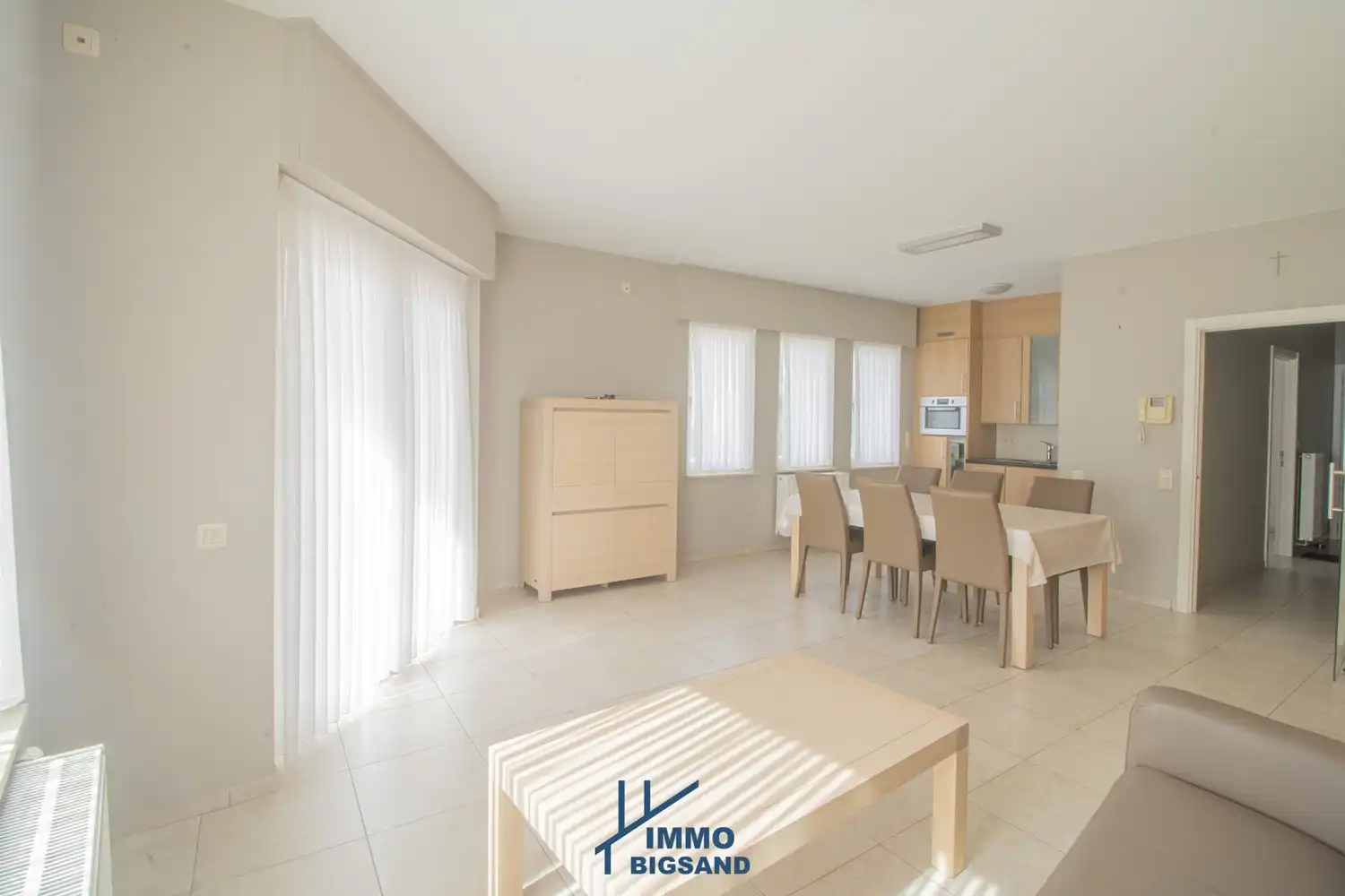Gelijkvloers appartement met 1 slaapkamer en mogelijkheid ruime garage foto {{pictureIndex}}