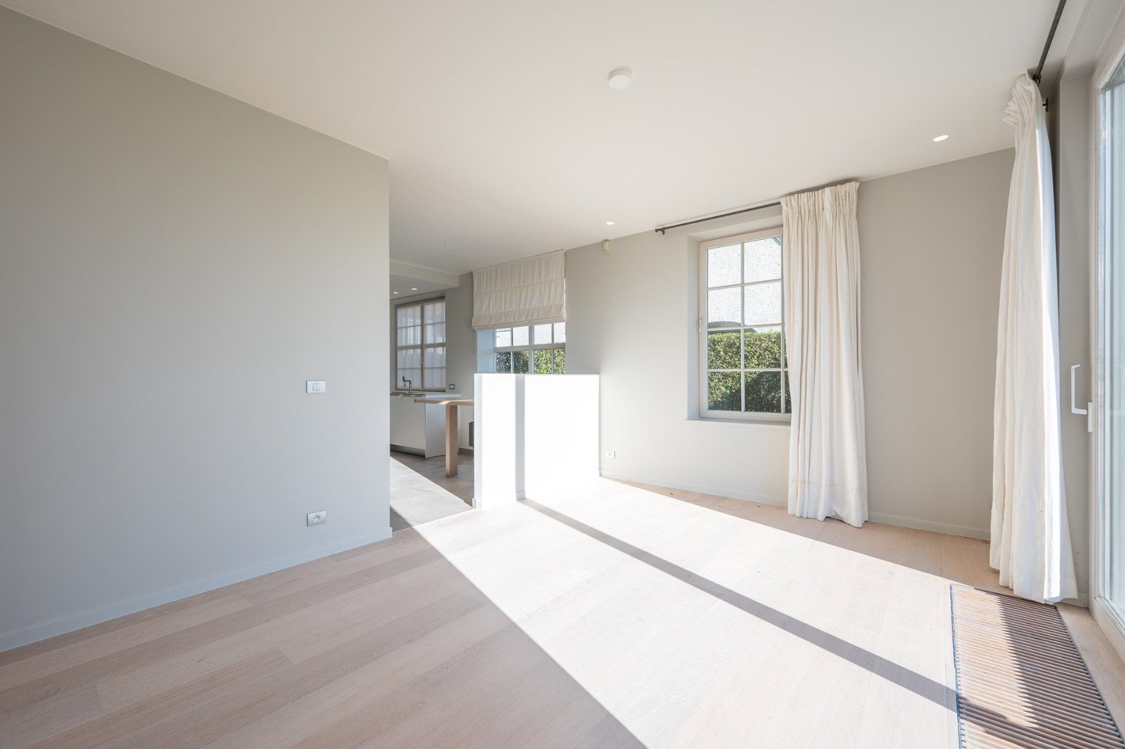 Exclusieve alleenstaande villa met panoramisch zicht over de Polders foto 7