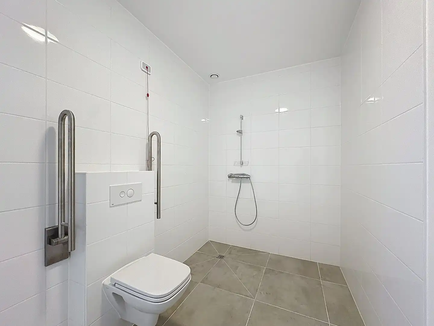 Welgelegen nieuwbouw assistentiewoning in hartje Oostduinkerke-dorp. foto 8