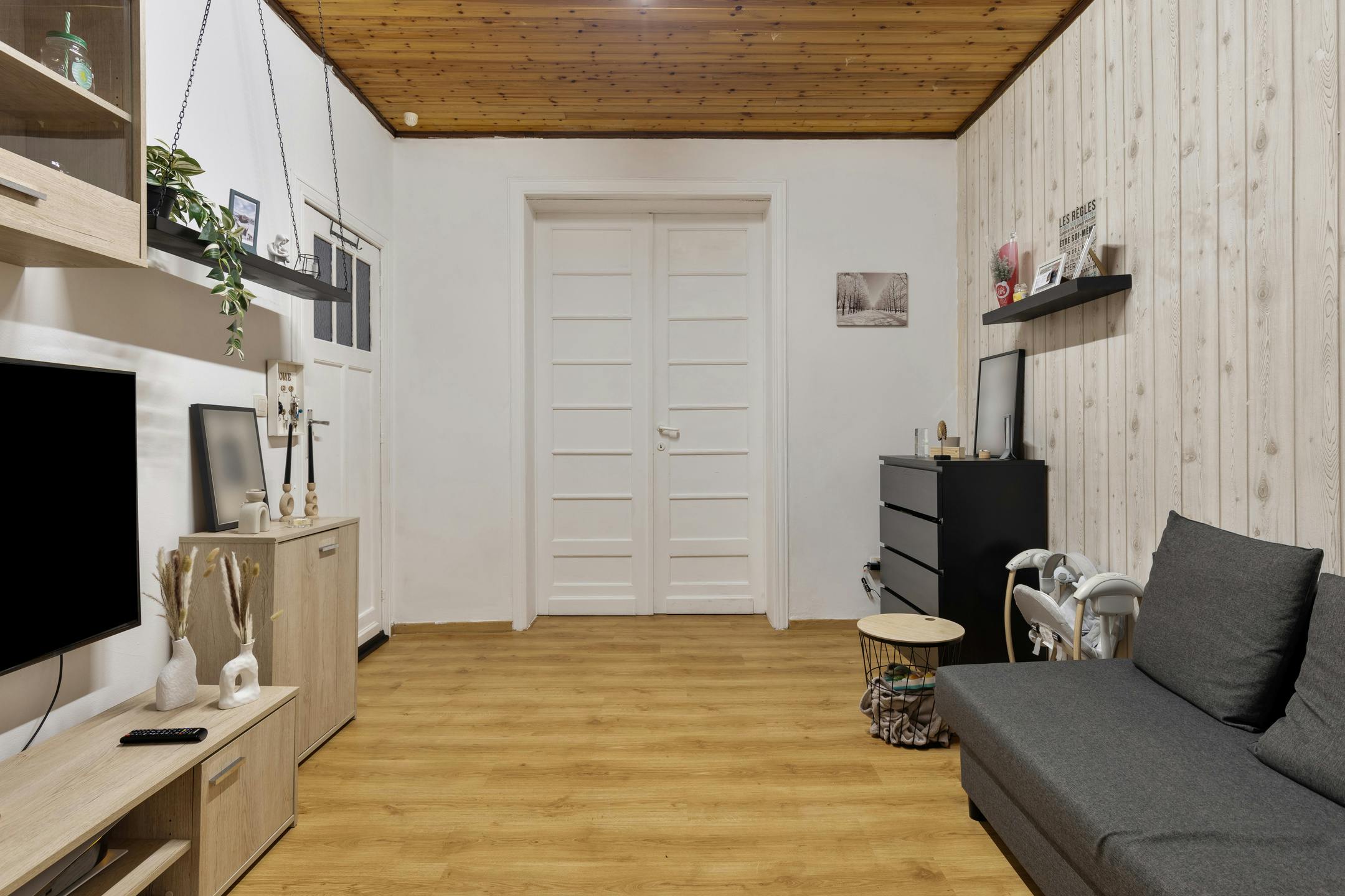 Huis met tal van mogelijkheden te koop in Strombeek-Bever  foto 7