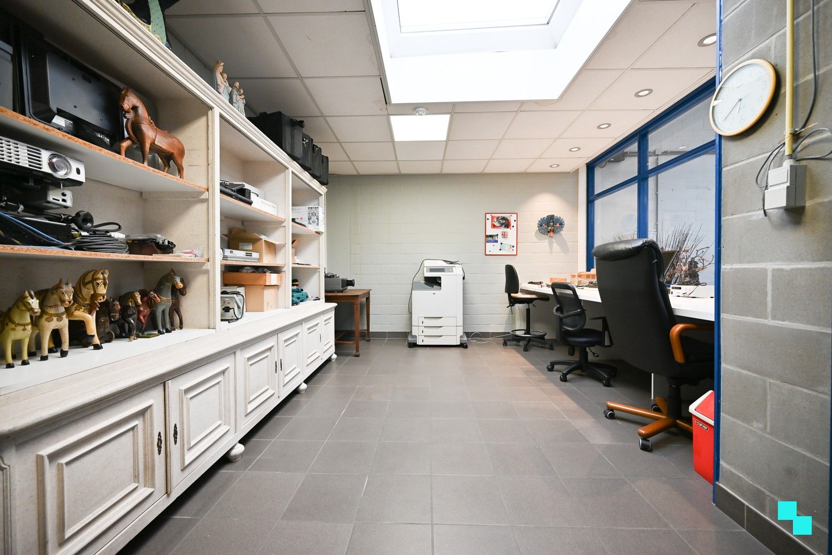 Magazijn van ca. 272 m² in het centrum van Izegem foto 13