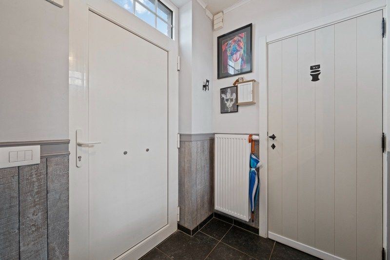 Charmante gesloten woning in pastoriestijl – rustig gelegen in een doodlopende straat foto 3