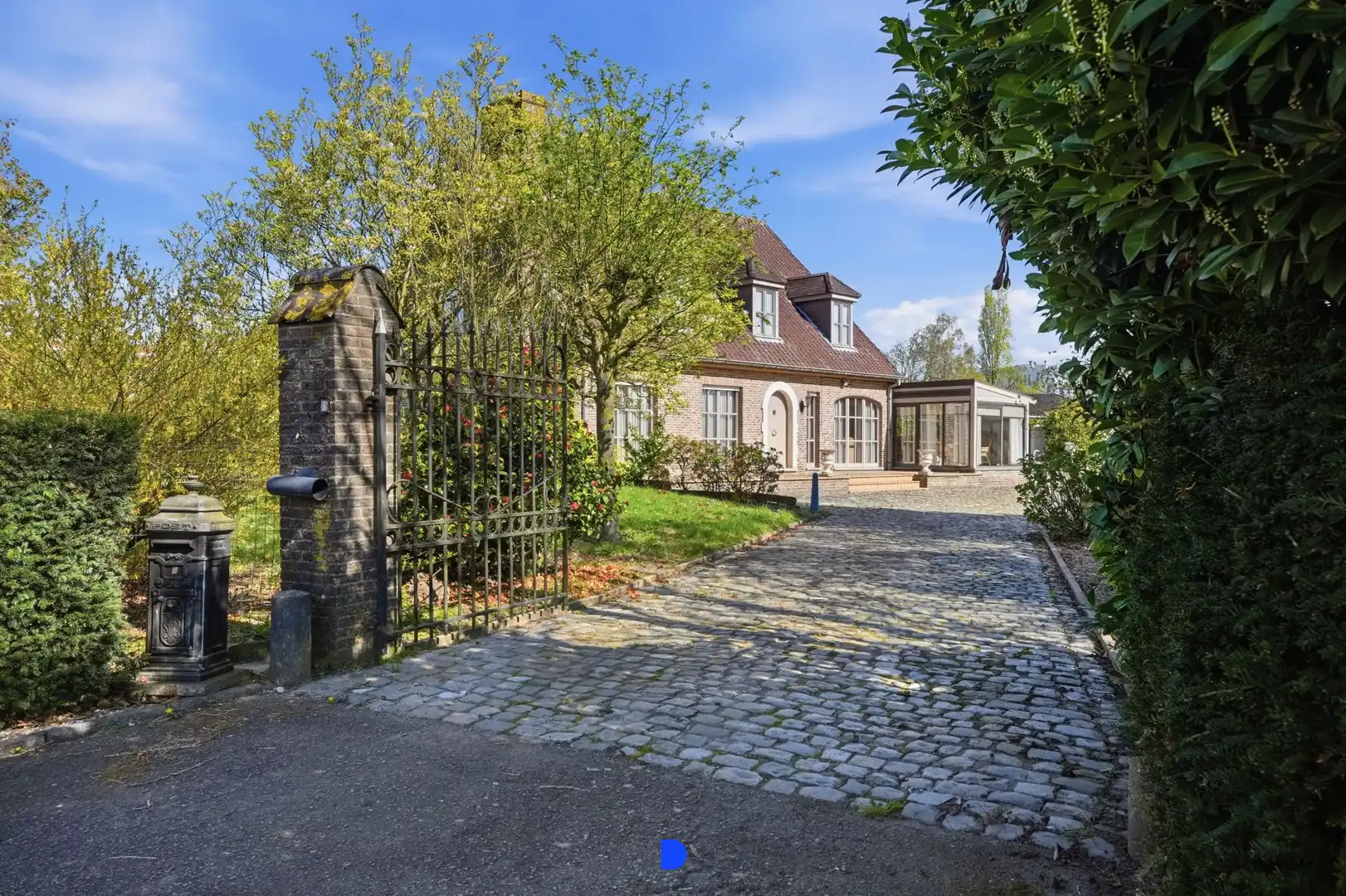 Villa te koop Kortrijksestraat 9 - 8800 Rumbeke