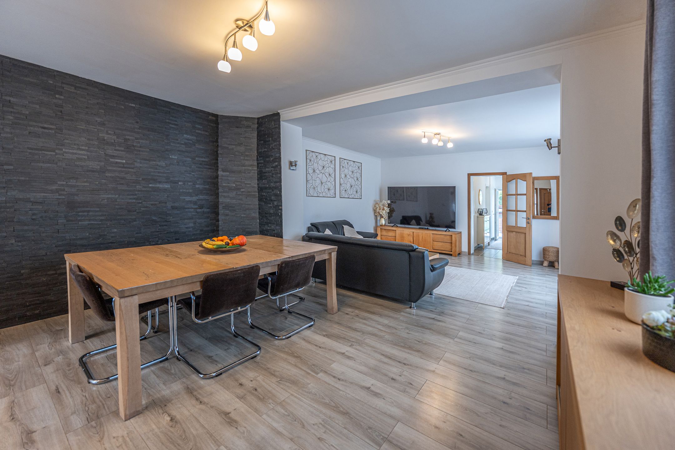 Comfortabel huis met tuin, terras en 4 slaapkamers foto 6