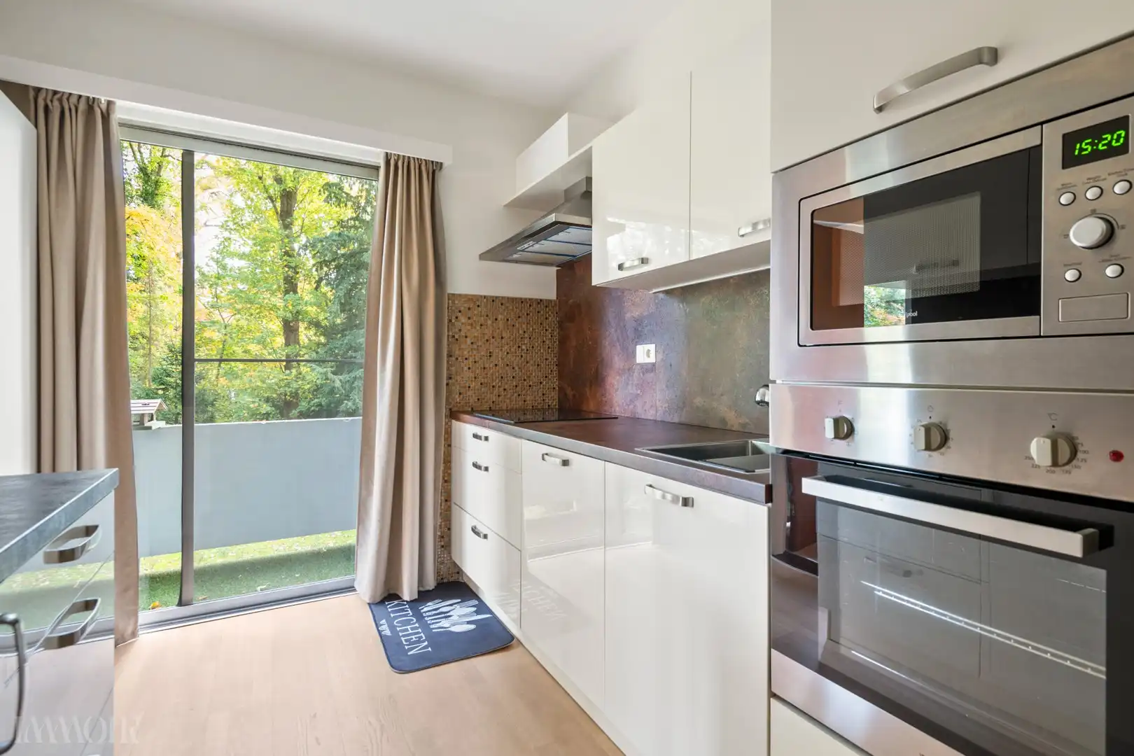 Ruim en charmant appartement op toplocatie in Kapellen. foto 7