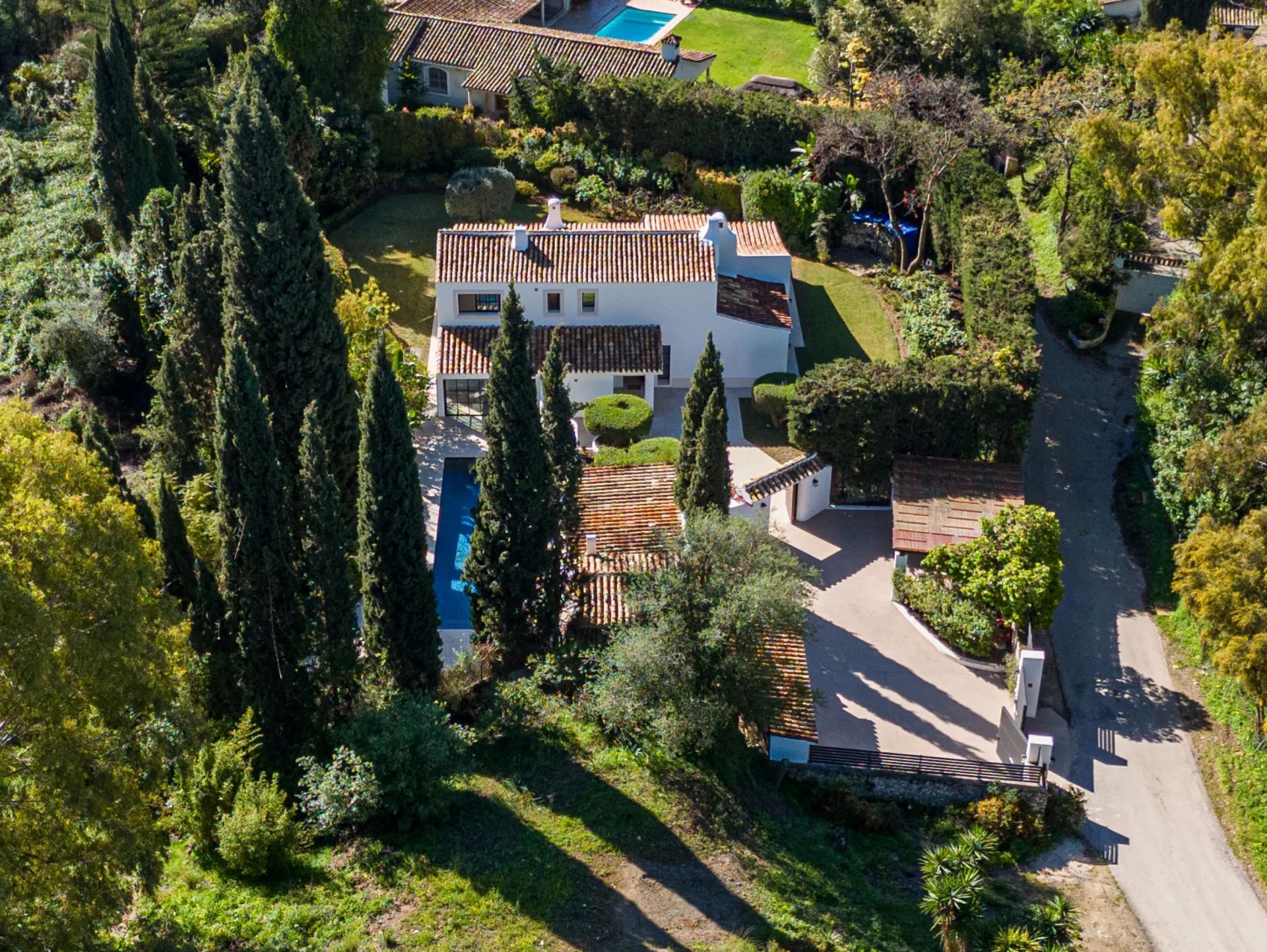 Verborgen parel: luxe villa te koop in prachtige natuuromgeving van de Costa del Sol foto 1