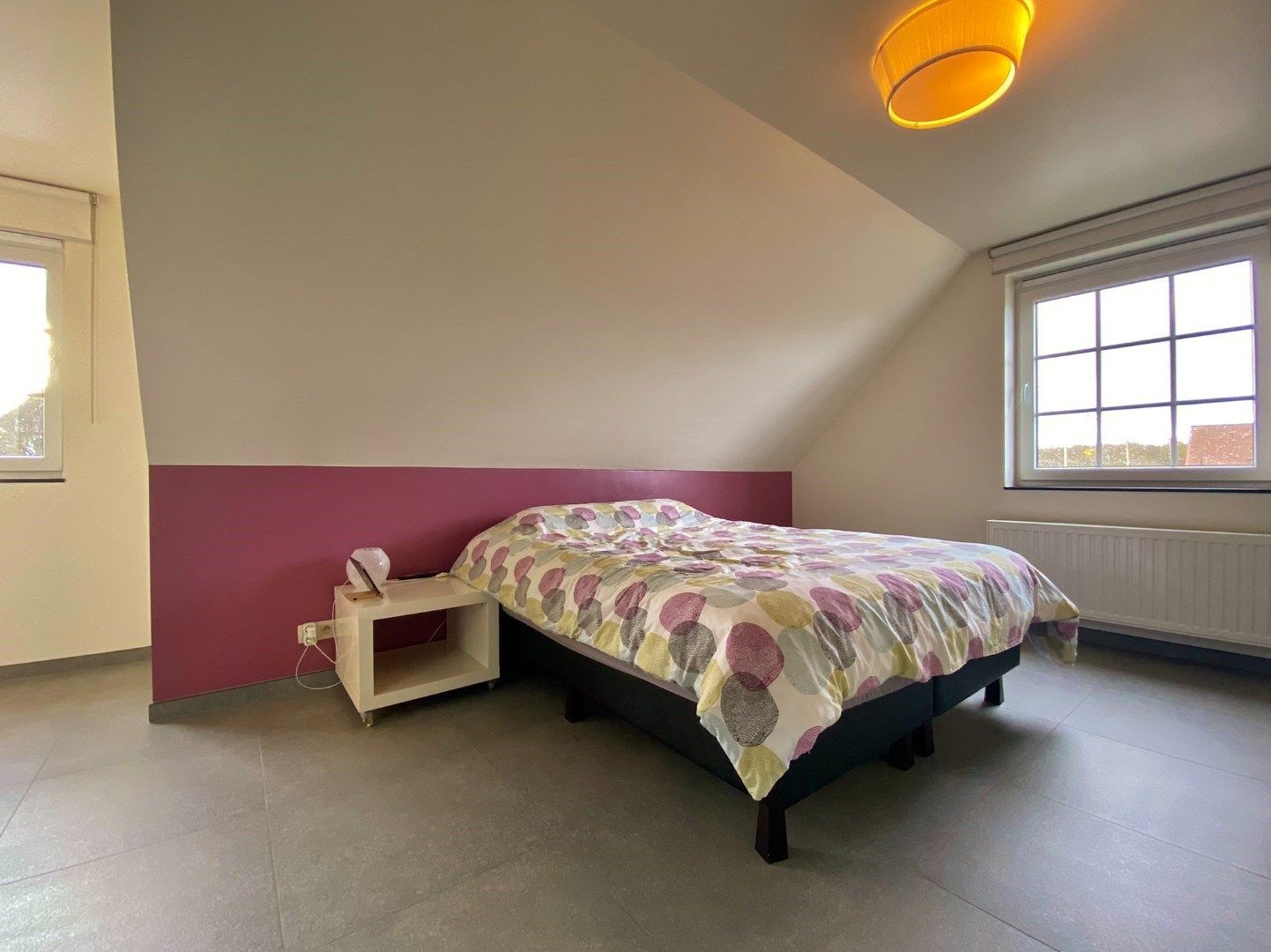 Recente halfopen woning met tuin, garage en tuinhuis  foto 11
