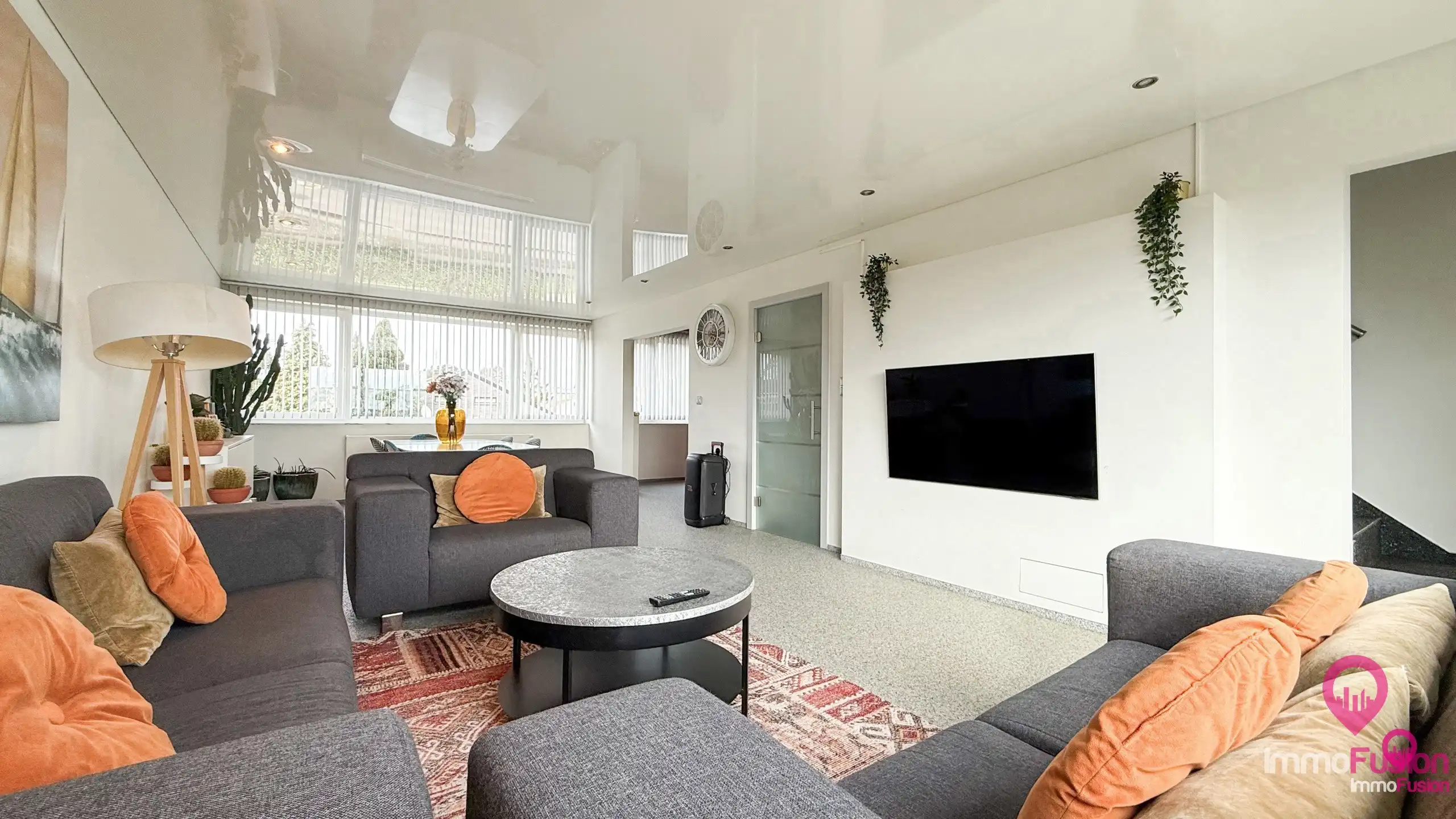 Ruim energiezuinig duplex appartement met 3 slaapkamers! foto 2