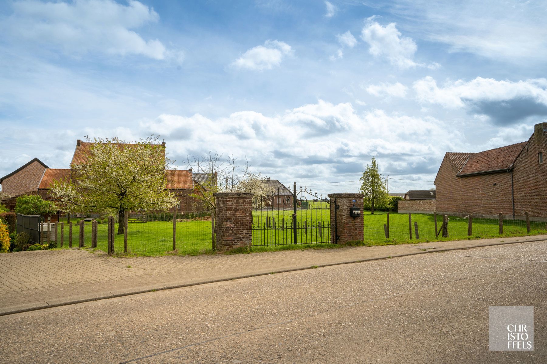 Bouwgrond voor open bebouwing (830m²) in rustige omgeving te Eigenbilzen! foto 5