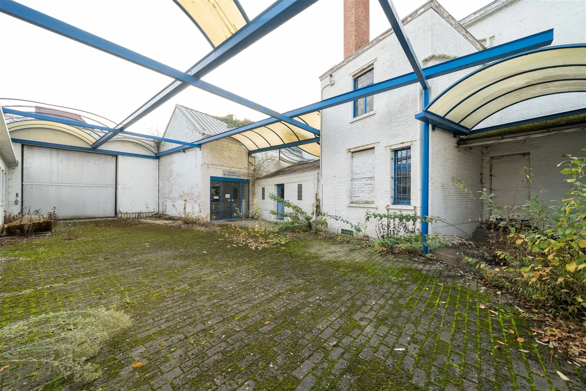 Prachtig gelegen projectgrond met zicht op het water! foto 11