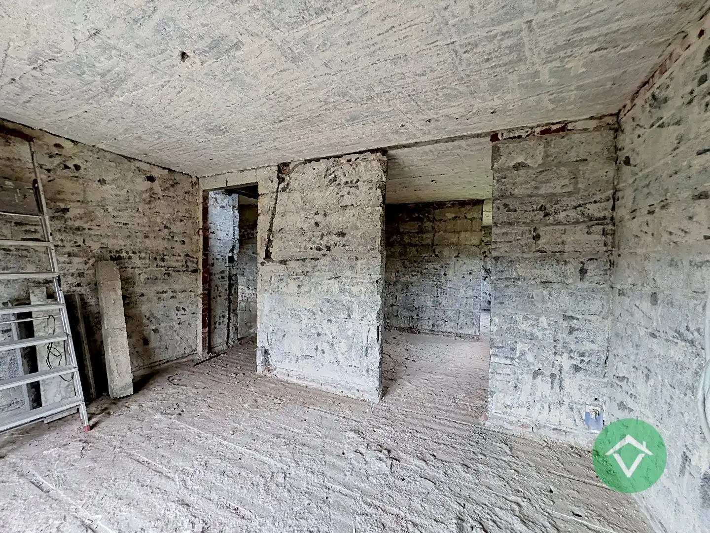 Alleenstaande statige woning met tuin te Veldegem foto 18