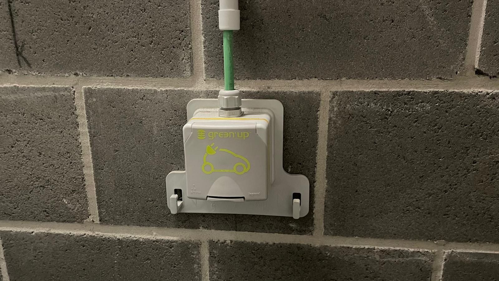 AFGESLOTEN GARAGEBOX TE KOOP IN SINT-IDESBALD foto 6