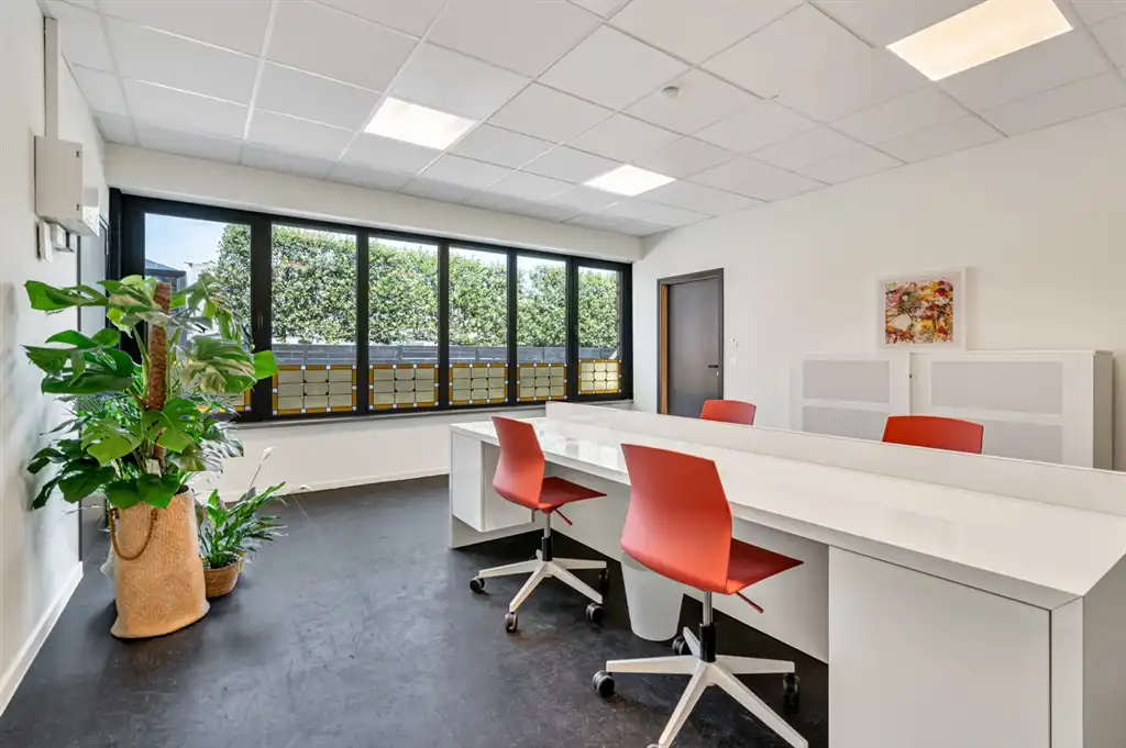 WERKSTEEG Business Center MEULESTEEDSESTEENWEG 396 foto 4