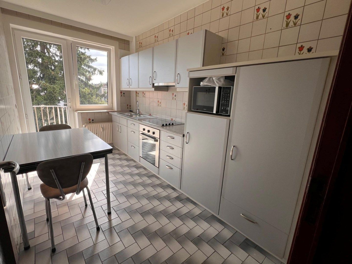 Appartement met 2 slaapkamers terras en garage foto 5