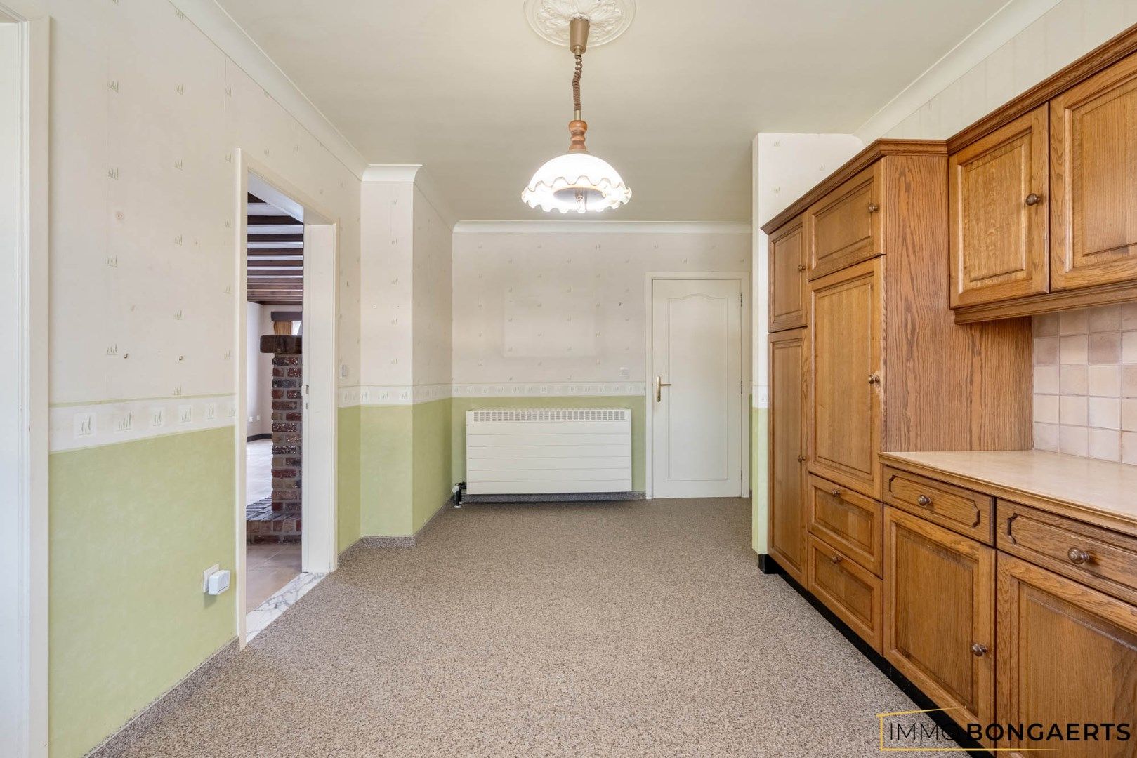 Ruime woning met drie slaapkamers foto 7
