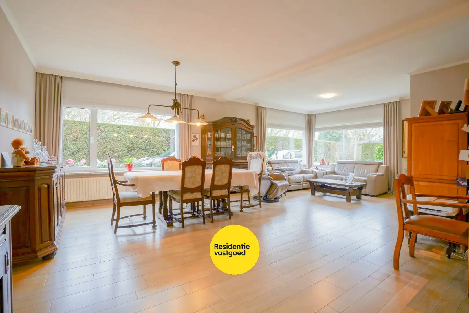 Halfopen bebouwing met 3 slaapkamers, garage en tuin in Sint-Idesbald foto 3