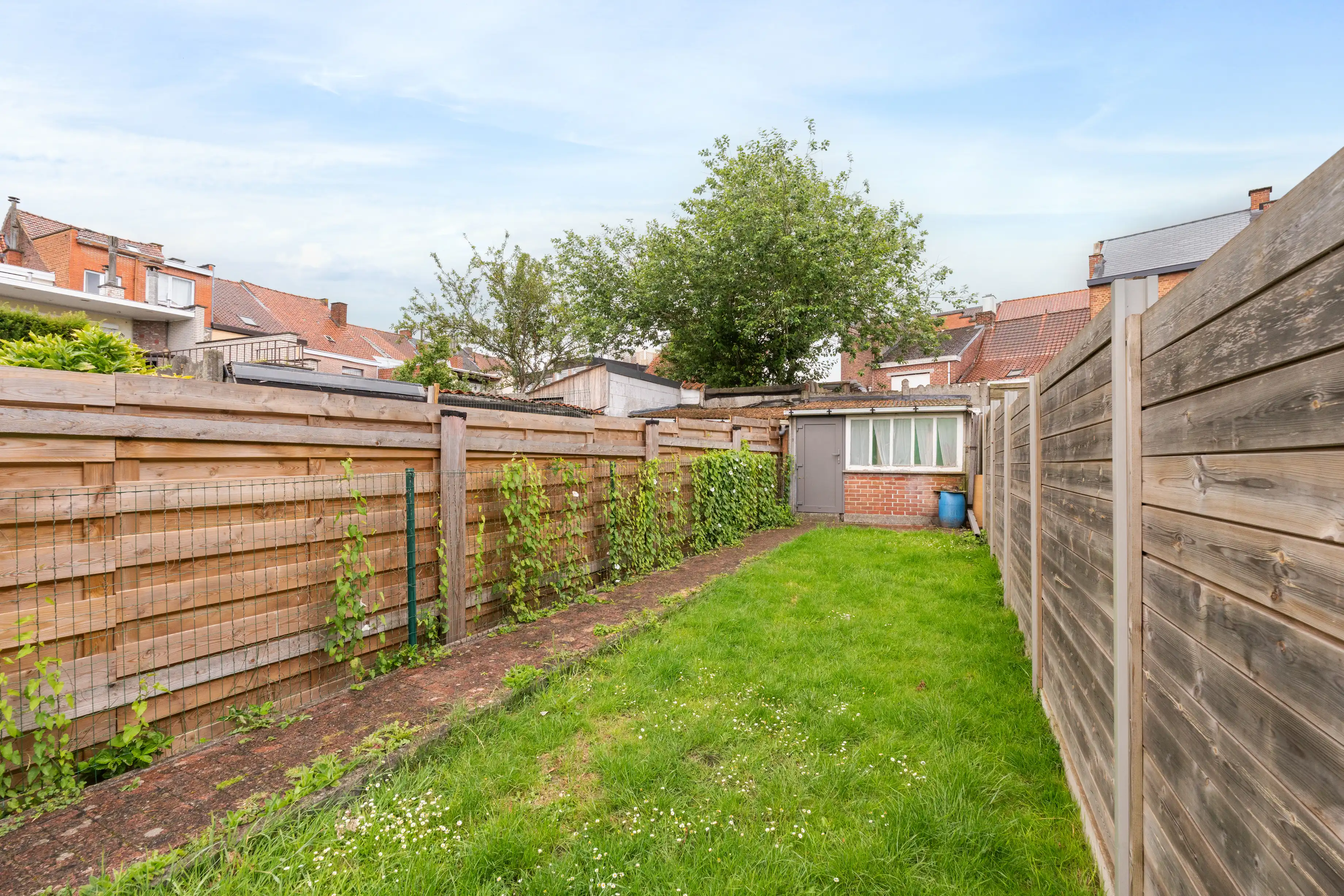 Gezellige woning met zonnige tuin op toplocatie in Ronse foto 2