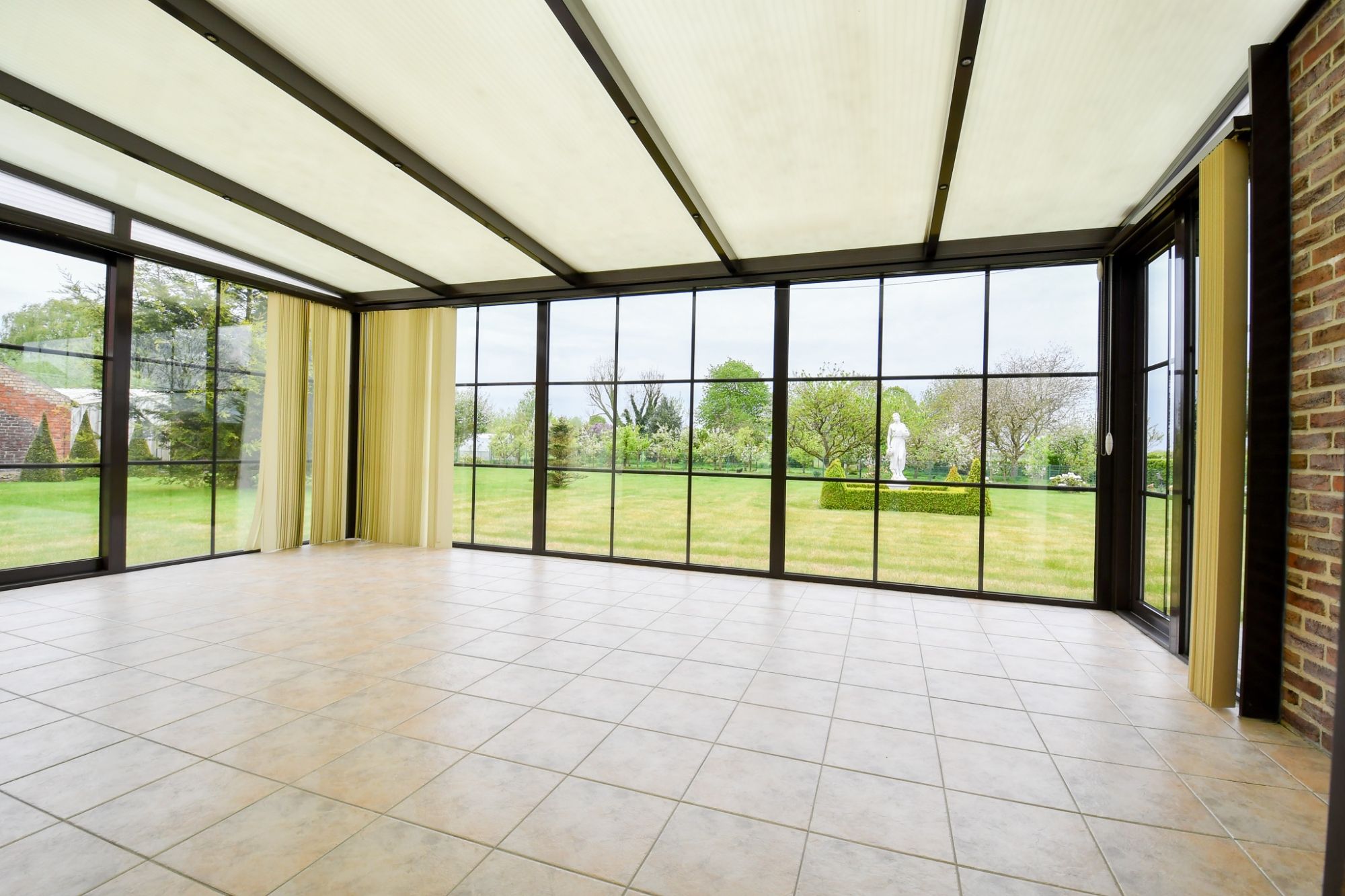 RUIME CHARMANTE VILLA met GROTE TUIN op 2222m² en woonopp. van 276m². foto 8