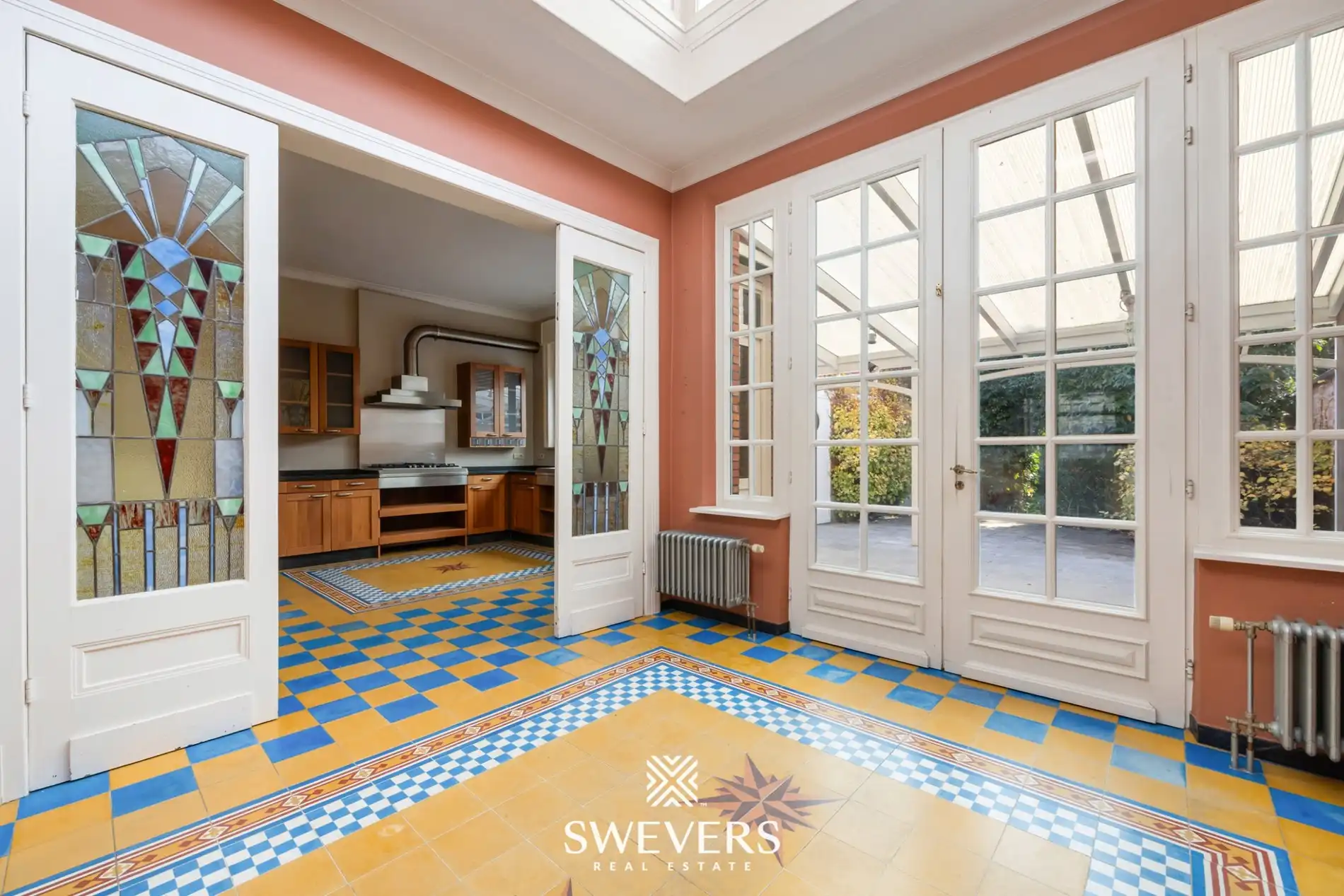 Karaktervol herenhuis met 6 slaapkamers, 2 badkamers en tuintje in Mol foto 13