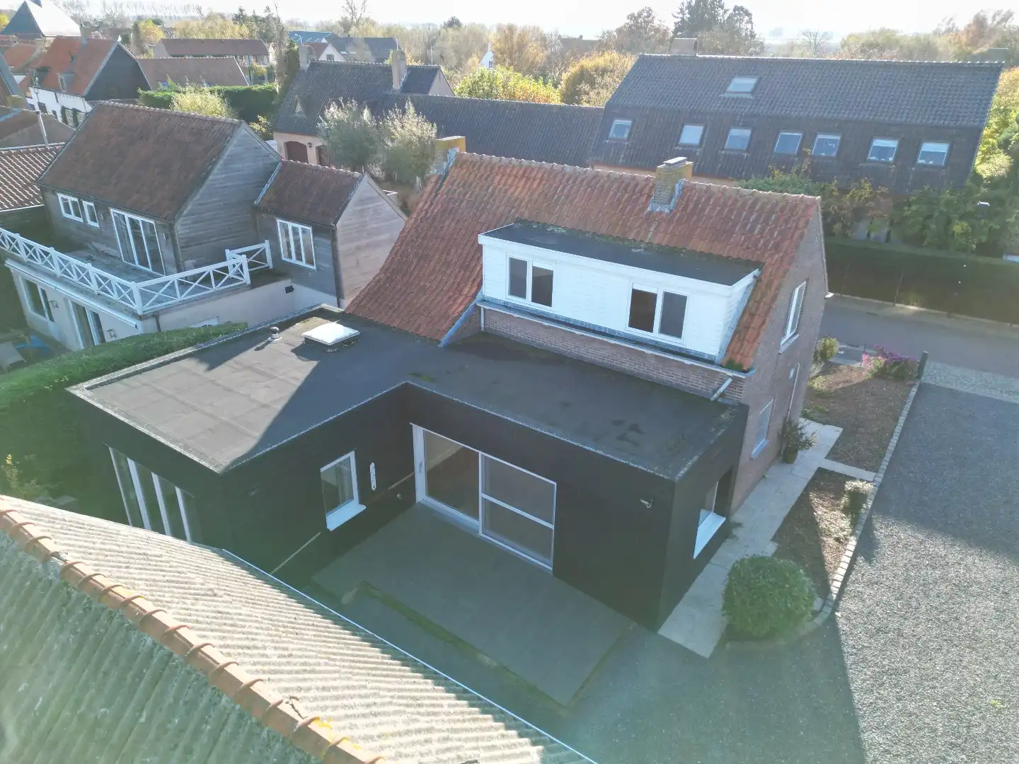 Landelijk wonen in dorpskern   foto 39