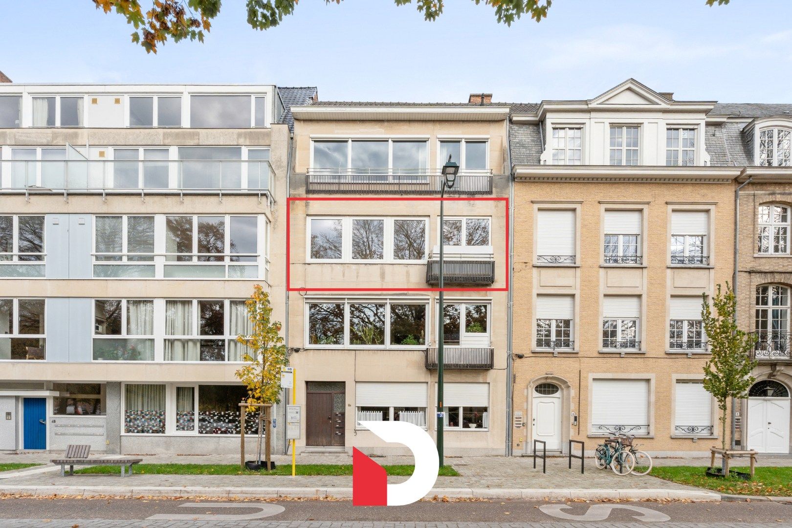 Gerenoveerd appartement 2 slk met zicht op Graaf Visartpark foto 3