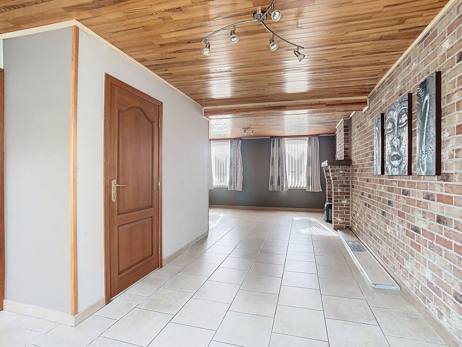 Te renoveren open bebouwing in een landelijke omgeving! foto 4