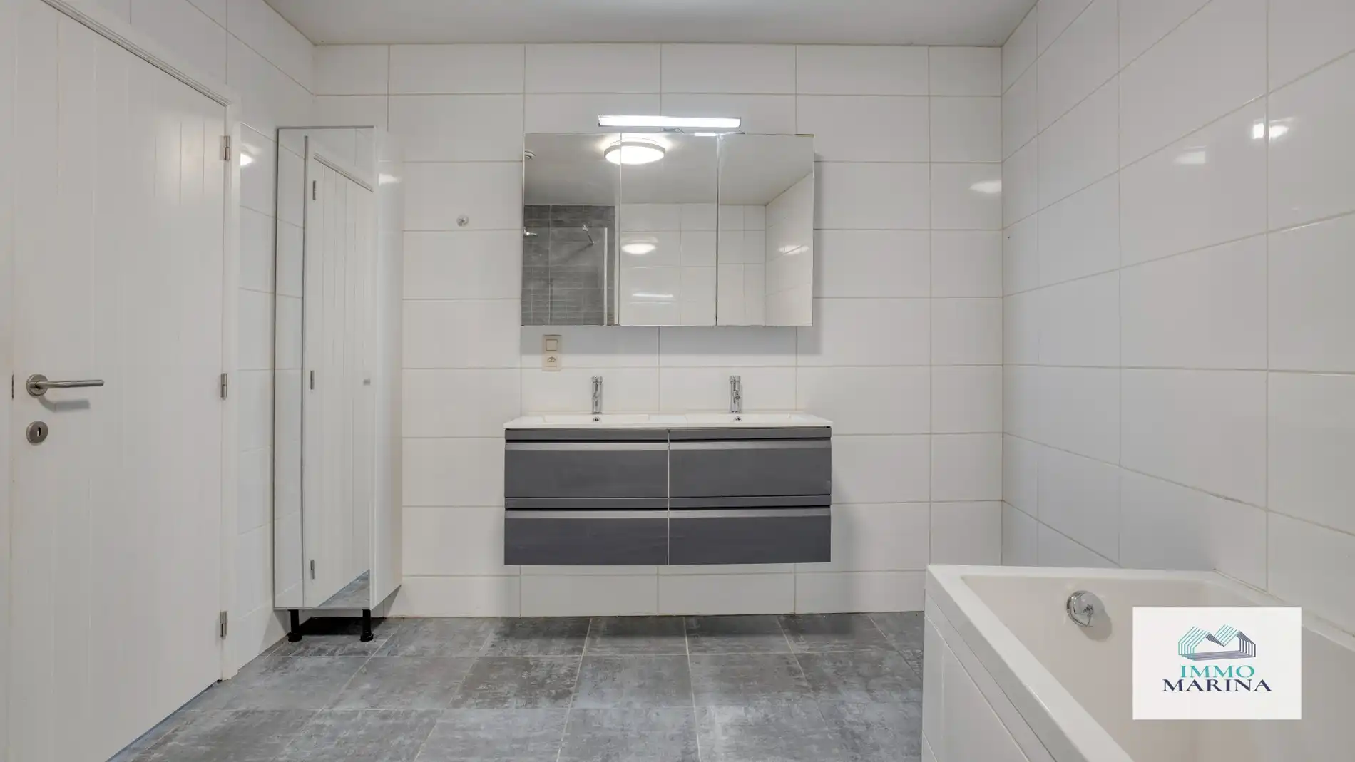 Ruim gelijkvl app met 2 slpks en tuin, centrum Tremelo foto 8