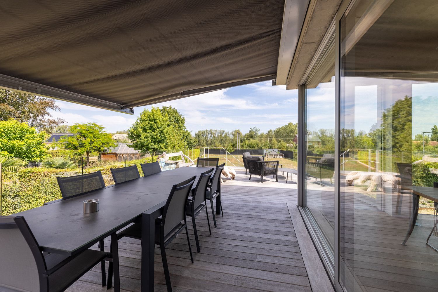 Moderne architectuurwoning op een perceel van 20a foto 12