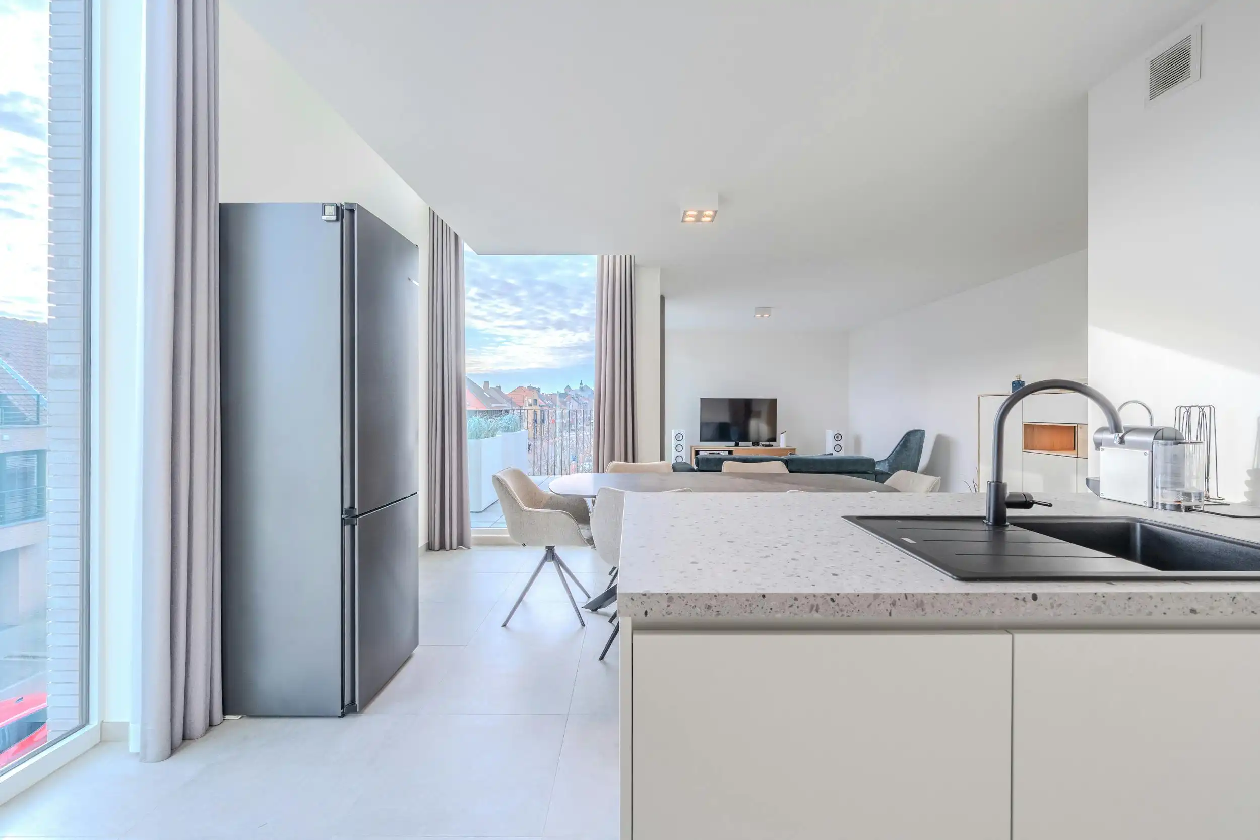 Prachtig 2-slaapkamer appartement (2023) met ruim terras ! foto 10