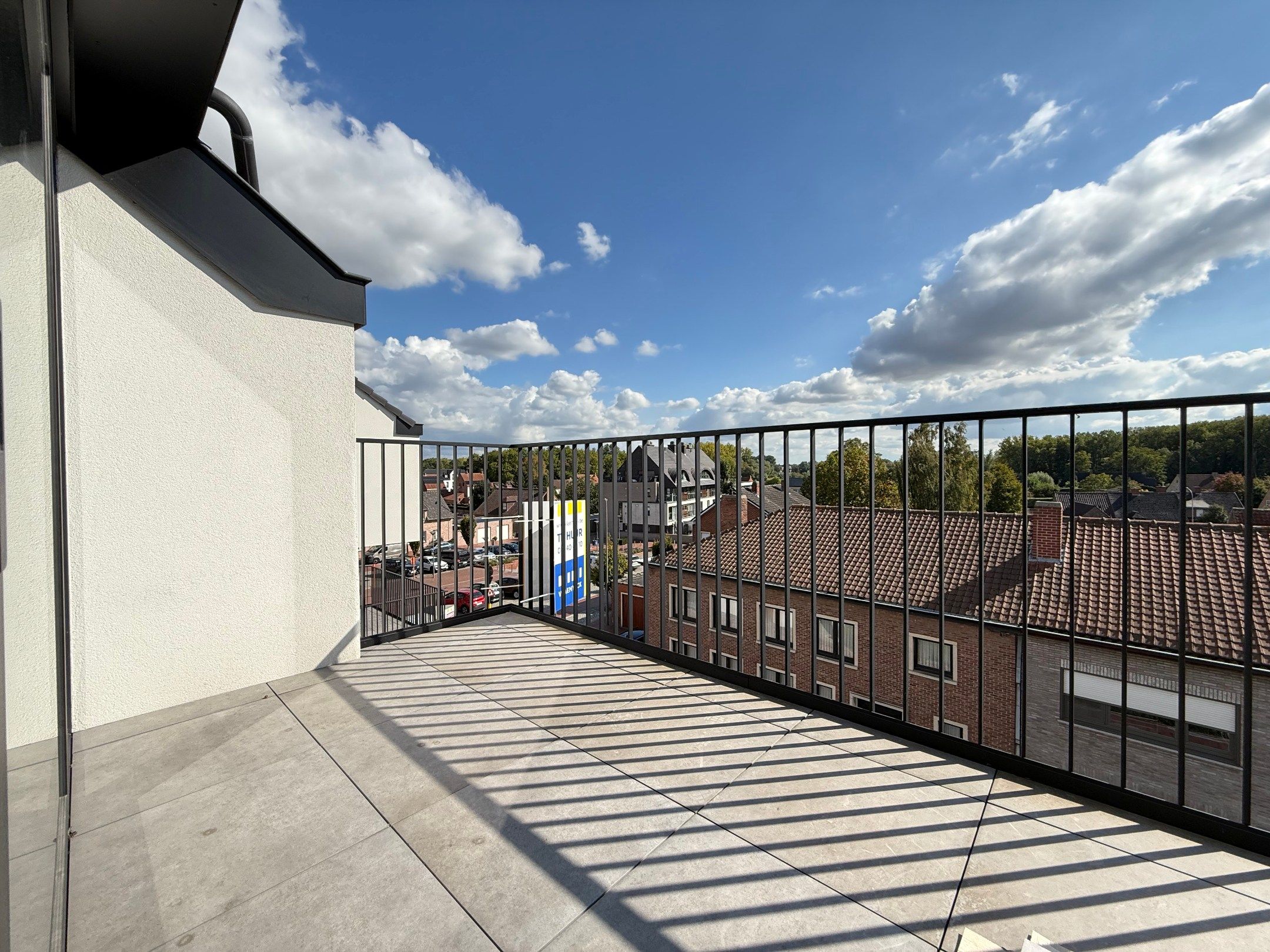 Prachtig nieuw dakappartement met twee slaapkamers en terras op een uitstekende locatie in Ooigem. foto 11