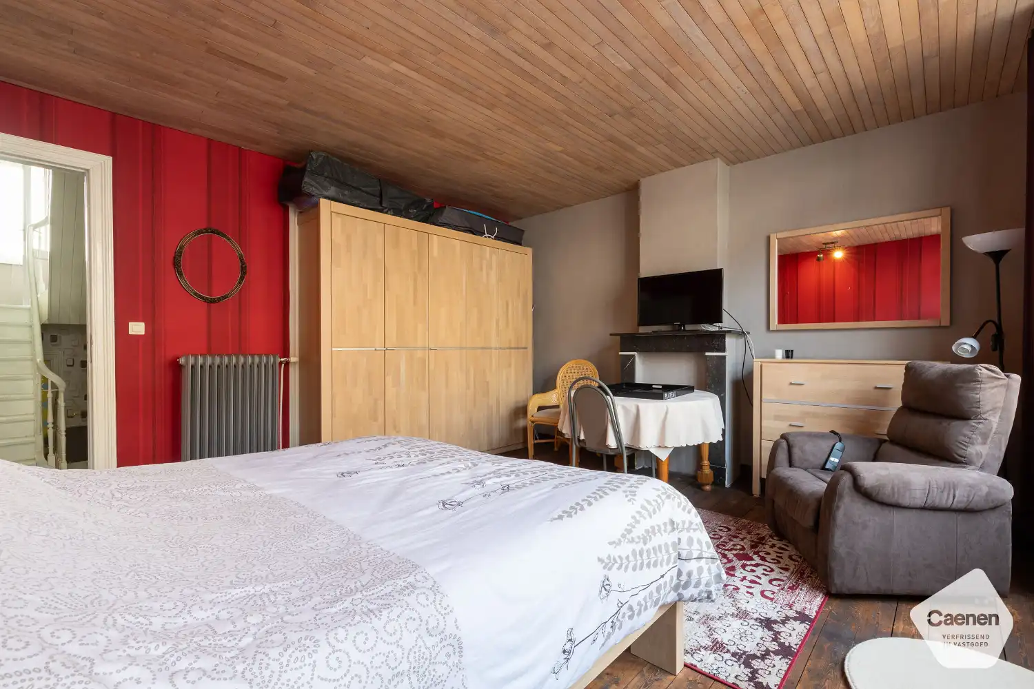 Ruime stadswoning met 3 slaapkamers en gezellige koer foto 20