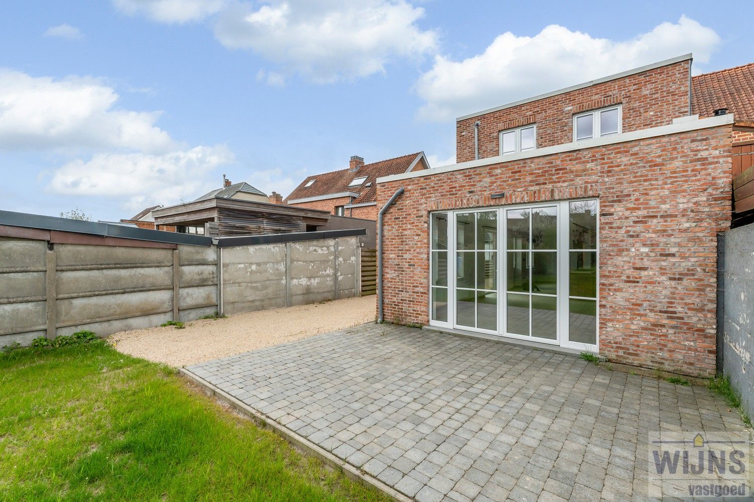 Prachtig gerenoveerde woning met 3 slpkm foto 27