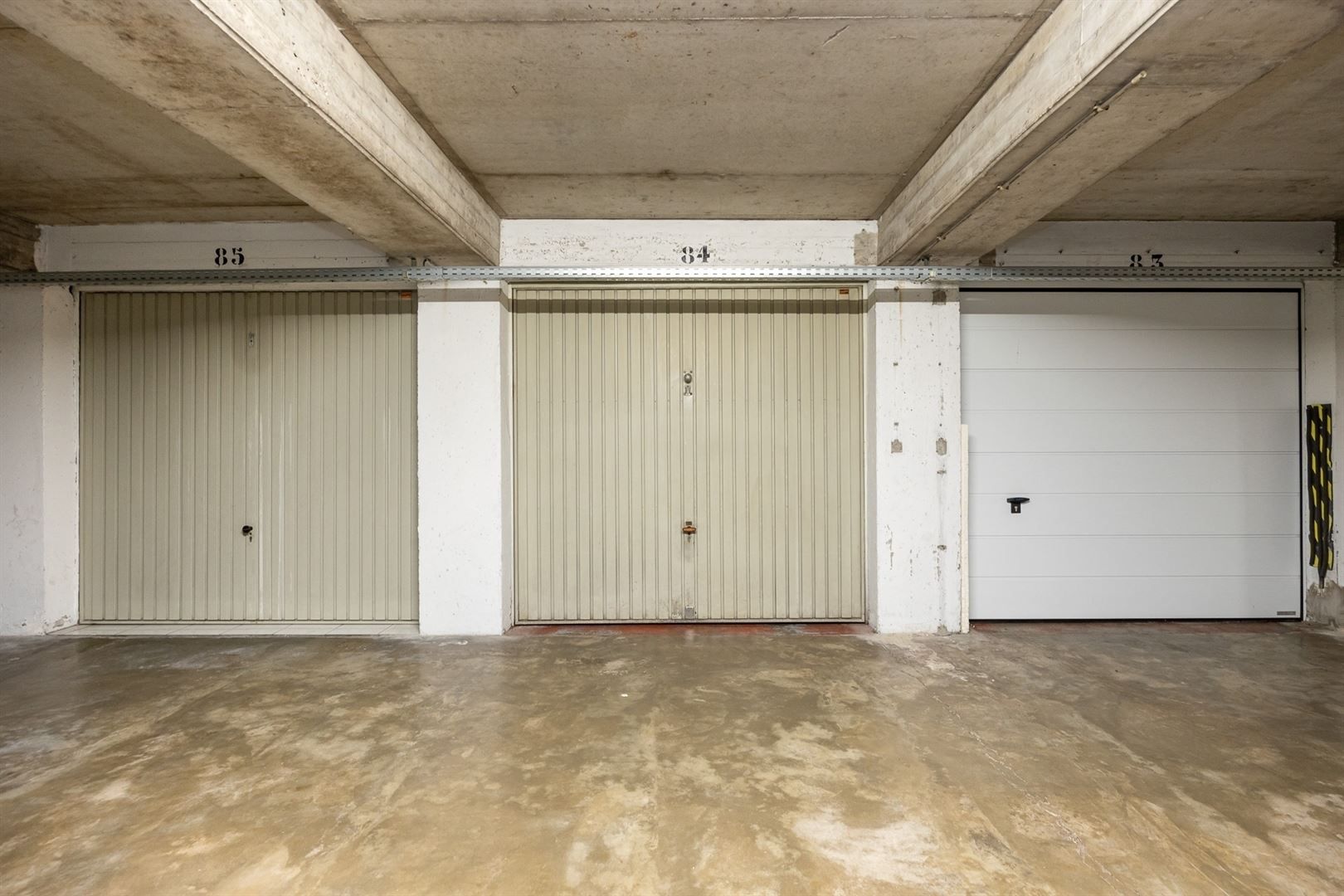 Royaal appartement met 3 slaapkamers en garage foto 16